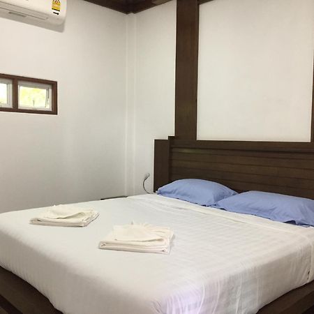Hotel Tara House Ko Lanta Pokoj fotografie
